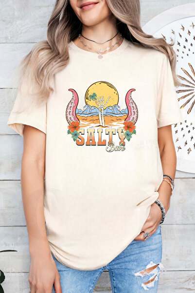 Sarah's Boutique Women's T-shirt – 100% cotton – Salty Babe