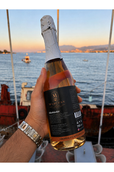 Marcean ÜZÜM AROMALI GAZLI ALKOLSÜZ PATLATMALIK ŞAMPANYA