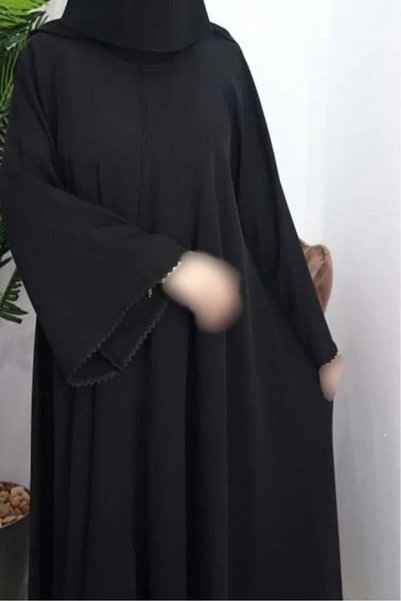 Rosana عباية غيم, عباية كريب كلاسيكية فاخرة