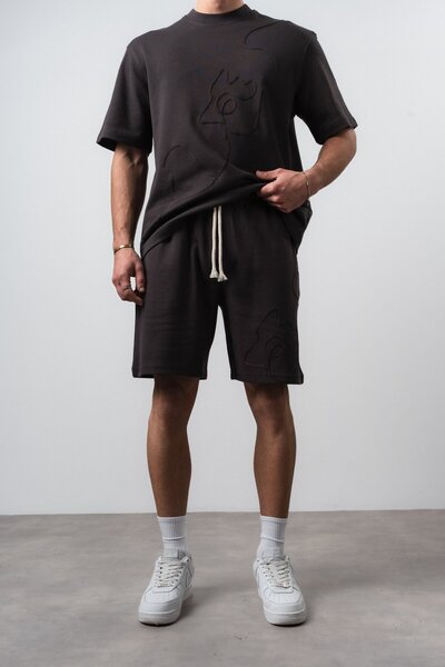 Respire Men's Embroidery Detailed Shorts Coffee