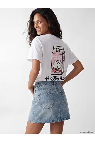 LC Waikiki Beyaz Hello Kitty Baskılı %100 Pamuklu Kadın Tişört