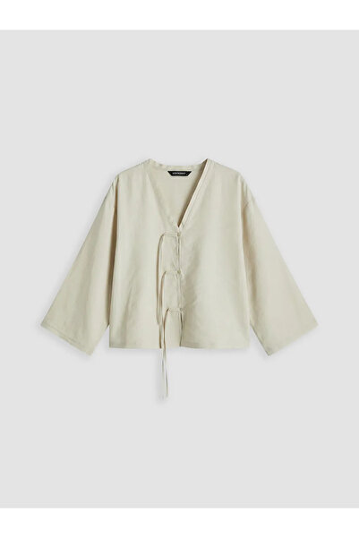LC Waikiki Ecru V-Neck Women's Kimono