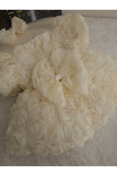 Elwirababyboutiqe rochie crem 3D