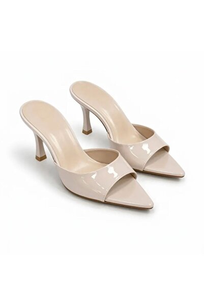 diya shoes Γυναικείες παντόφλες με μονό λουράκι, με λεπτομέρεια ραφής στο μπρ...