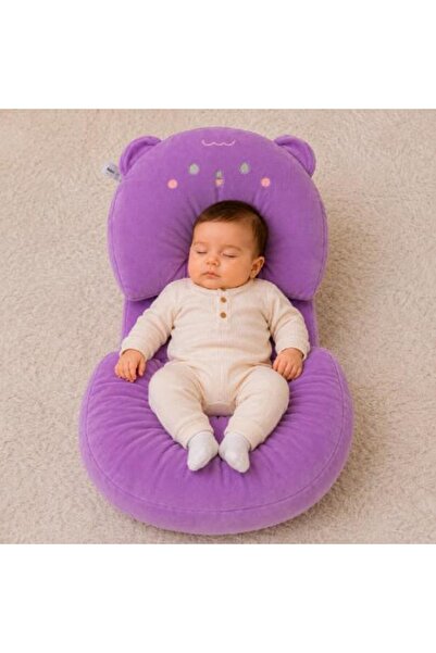 Generic Comfort and support pillow for infants with a cute bear design
