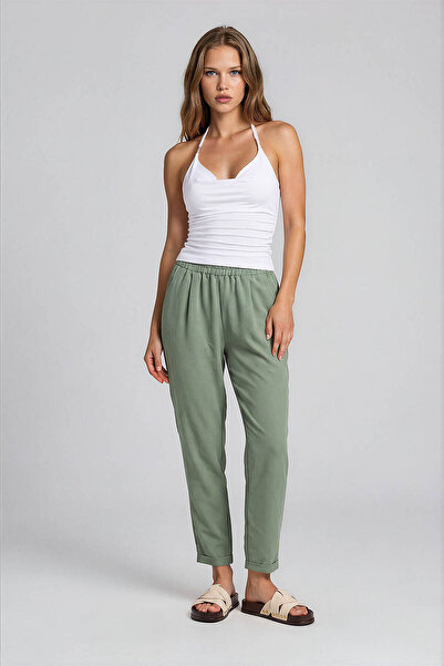 Vitrin Slim striped elastic waist pants