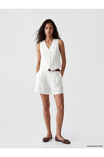 LC Waikiki Peak New Season Regular Fit Women's Pleated Shorts with Belt at th...