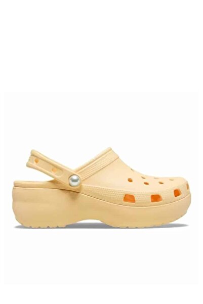 Crocs Classic Platform Pearl Clog 211231-78Z - Golden Hour