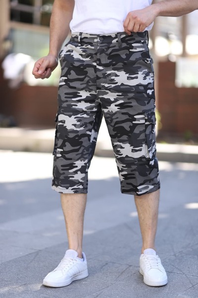sports here Capri Cargo Pocket Camouflage Patterned Seasonal Trousers