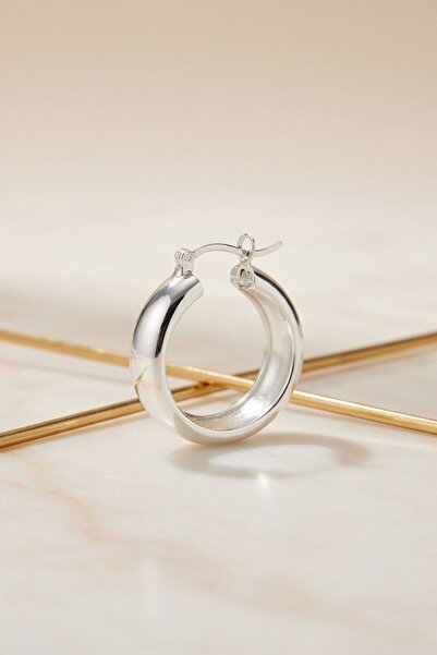 RMY MODA Women's Silver Thick Edged Hoop Earrings