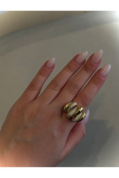 Generic Brand Modern Twist Ring