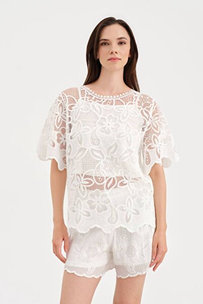 tw3 Women's Two-Piece Top with Fully Embroidered Design Blouse