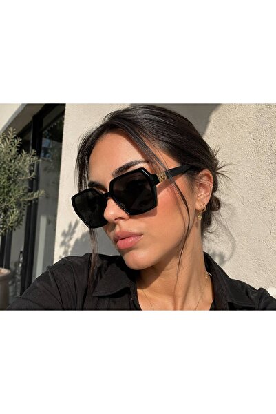 FASHION Ochelari de Soare Damă Oversized Negri – Ramă Geometrică cu Accente A...