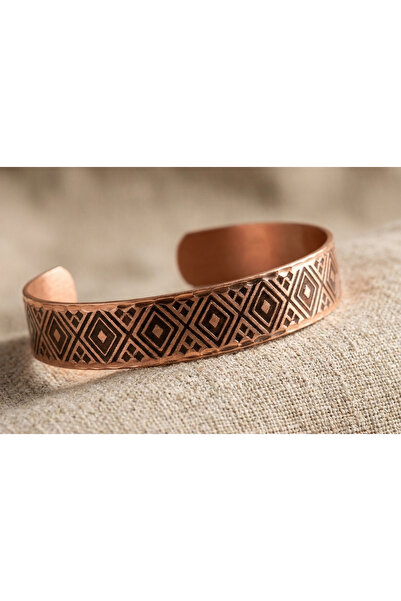 Erol Bakır Copper Geometric Diamond Motif Adjustable Clamp Bracelet