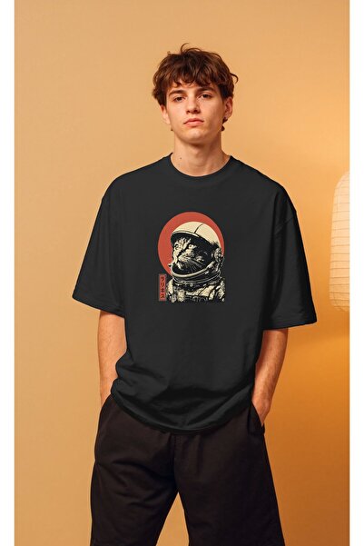 buzagi Astronaut Cat Oversize Unisex Black T-Shirt