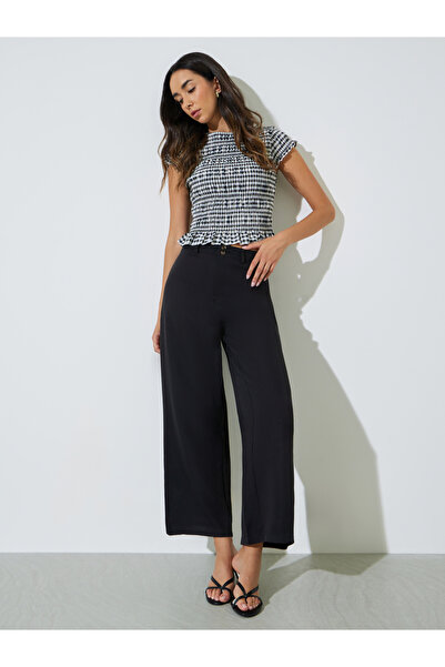 Styli Black Mid Rise Straight Leg Pants