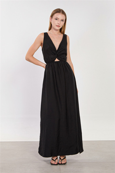 BARRELS AND OIL Women's Back-Tie Long Dress - Black