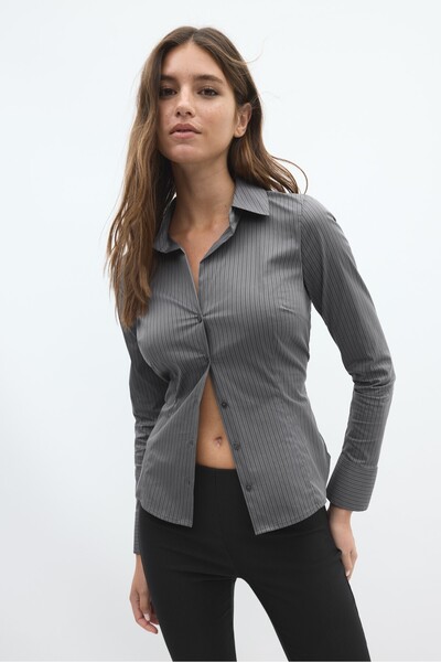 Stradivarius Basic dar kesim gömlek