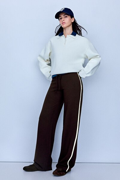 Bershka Yan şeritli şardonlu pantolon