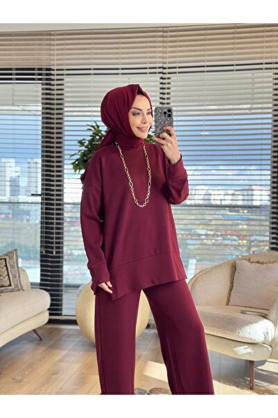 Yasemen 6149 طقم بدلة مع قطعة تنورة باللون الأحمر الداكن