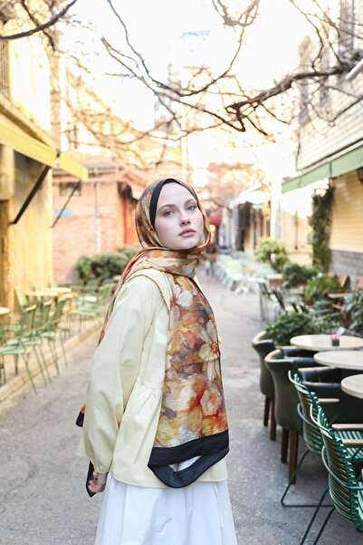 ENRİCO FERRİ Amore Magnolia Pattern Viscose Shawl - Black Yellow