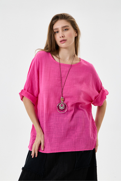 della moor Fuchsia Italian Oversize Blouse with Necklace, Size 40 - 44