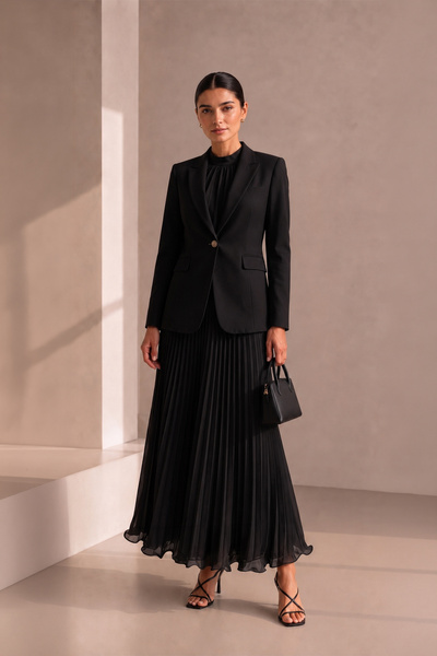 Zühre Pleated Black Skirt with Elastic Waist 0245