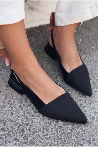 I Love Shoes حذاء نسائي من الجلد الأسود غير اللامع من Drest