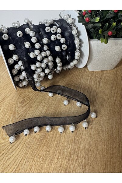 jasmina store Crna organza traka sa vezom od perli (1m)