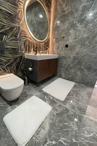 Villadia Home Textile 2-Piece Plush Post Bathroom Rug Toilet Set Non-Slip Base Washable Bath Mat