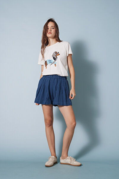 Nisan Elastic Waist Pleated Shorts