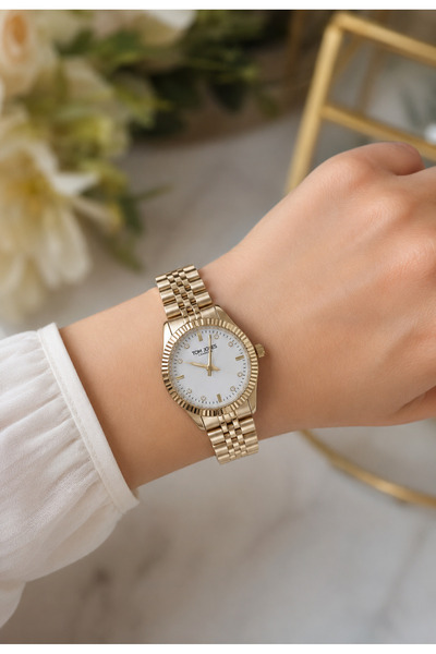 Tom Jones Women's Wristwatch Suitable for Daily Use Gold Color Steel Band Gol...
