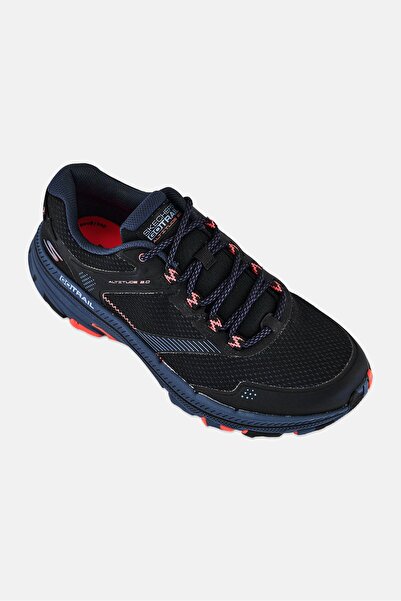 SKECHERS Men Cascade Canyon Lace Up Running Shoes, Black