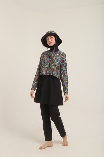 Sonne's 4-Piece Black Floral Hat with Lycra Sleeves, Fully Covered, Zippered, Water-Repellent, Quick-Dry, Hijab Swimsuit