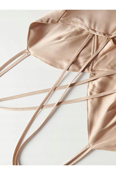 NO BRAND Rochie bej din satin de viscoză, culoare uni clasică, cu detalii cu ...