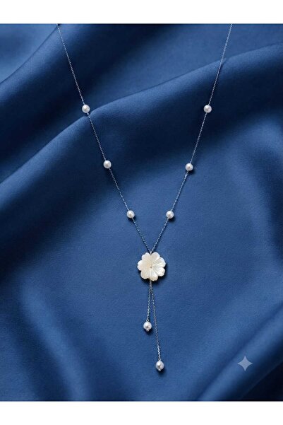 Papatya Silver 925 Ayar Gümüş Özel Tasarım Zarif İncili Lotus Kolye