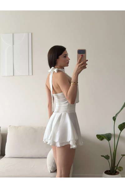Zoom Butik Volanlı Halter Yaka Mini Elbise - BEYAZ