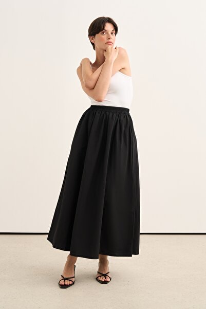 EBU Prive Women's Poplin Skirt with Elastic Waist Black