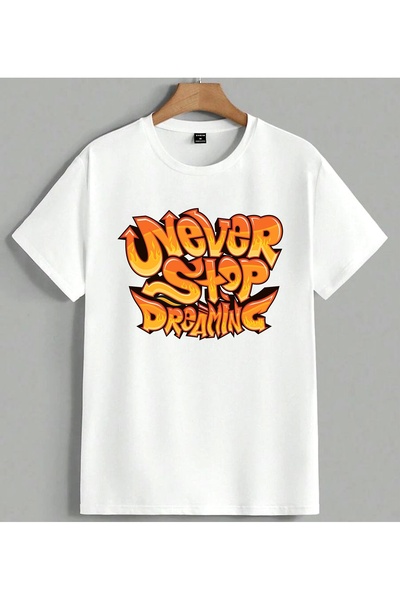 ELFERA تي شيرت Never Stop Dreaming Ates مطبوع للجنسين مقاس كبير باللون الأبيض