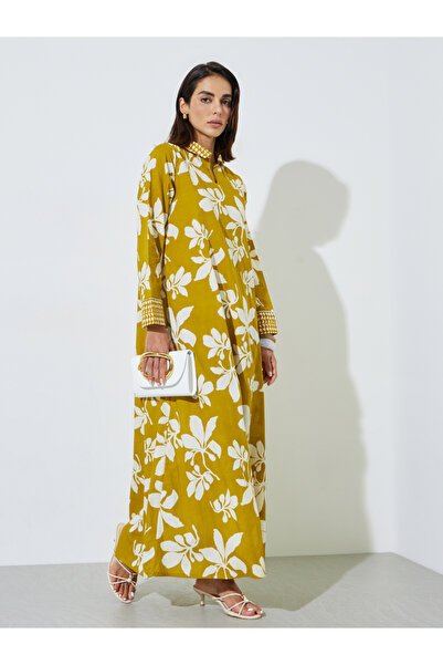 Amirah By Styli Yellow All Over Floral Print Shirt Collar Maxi Jalabiya