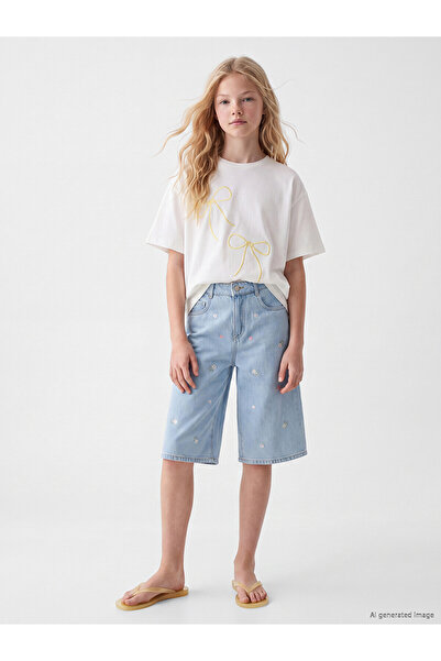 LC Waikiki Nevavm Embroidered Girls' Jean Shorts with a Difference