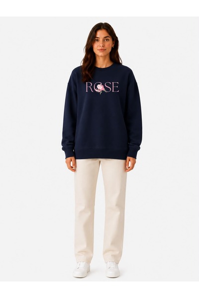 herkesemoda Rose Print Detailed Embroidered 2 Thread Crew Neck Sweatshirt