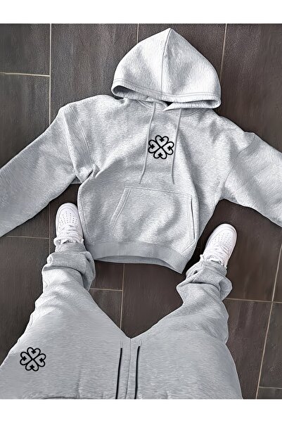 macklin Unisex Women's and Men's Clover Printed Oversize 3 Thread Hooded Swea...
