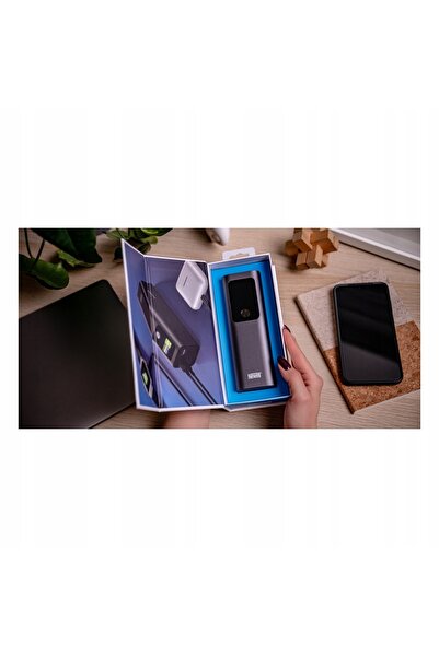 Newell Power Bank Vayu 27000 mAh PD 140 W 3 porturi 2 x USB-C și USB-A lanternă
