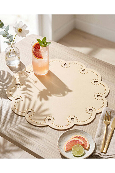 REDTAG Ivory Scalloped Round Placemat