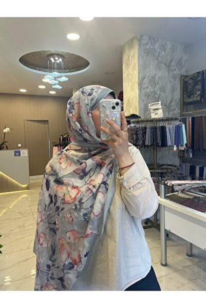 JAWEL Floral Patterned Shawl