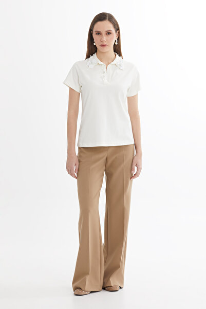 GİZİA İşlemeli Gömlek Yaka Ekru T-Shirt