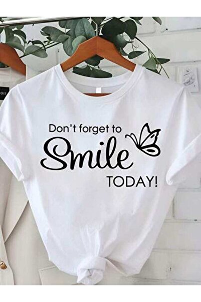 23ERVA Summer Outfit Women, Smile Butterfly Funny Vintage T-Shirt, Loose Brea...