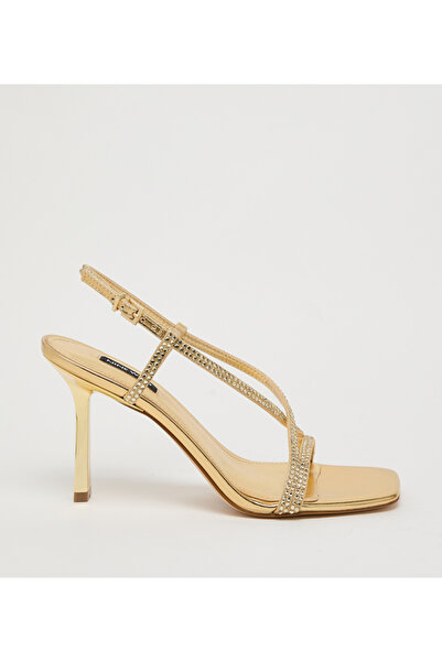 Nine West صنادل نسائية مزينة بالذهب