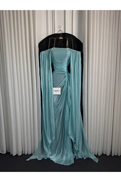 Angelinaa Elegant Sky Blue Evening Gown